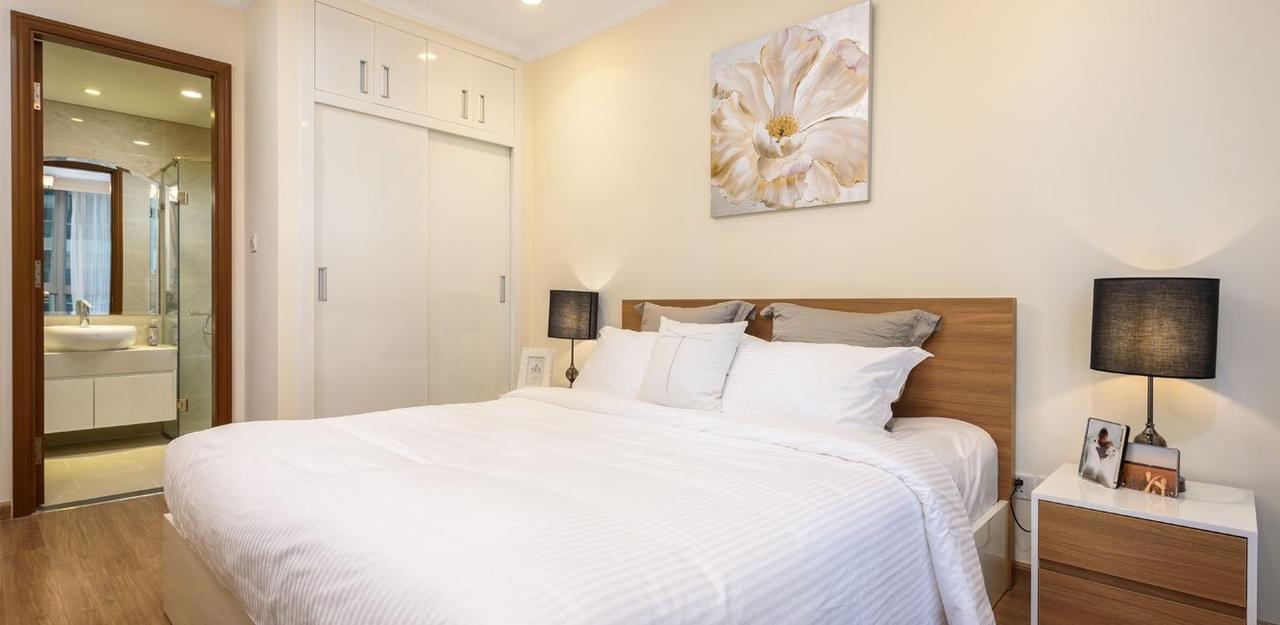 The Berry Vinhomes Luxury Apartments Хошимин Экстерьер фото