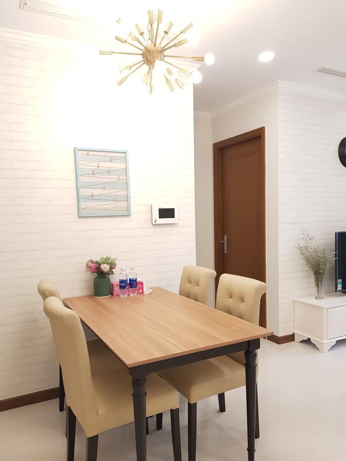The Berry Vinhomes Luxury Apartments Хошимин Экстерьер фото