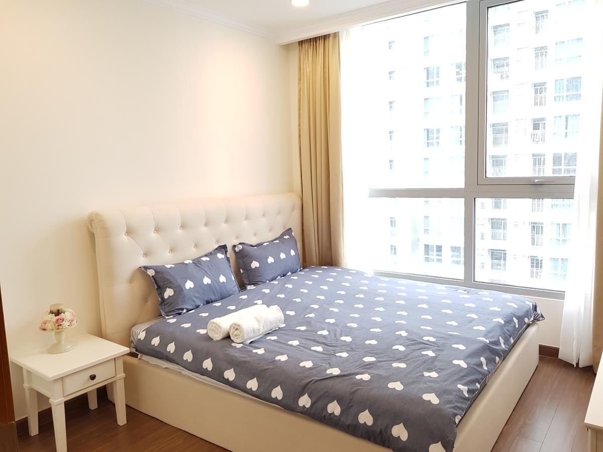 The Berry Vinhomes Luxury Apartments Хошимин Экстерьер фото