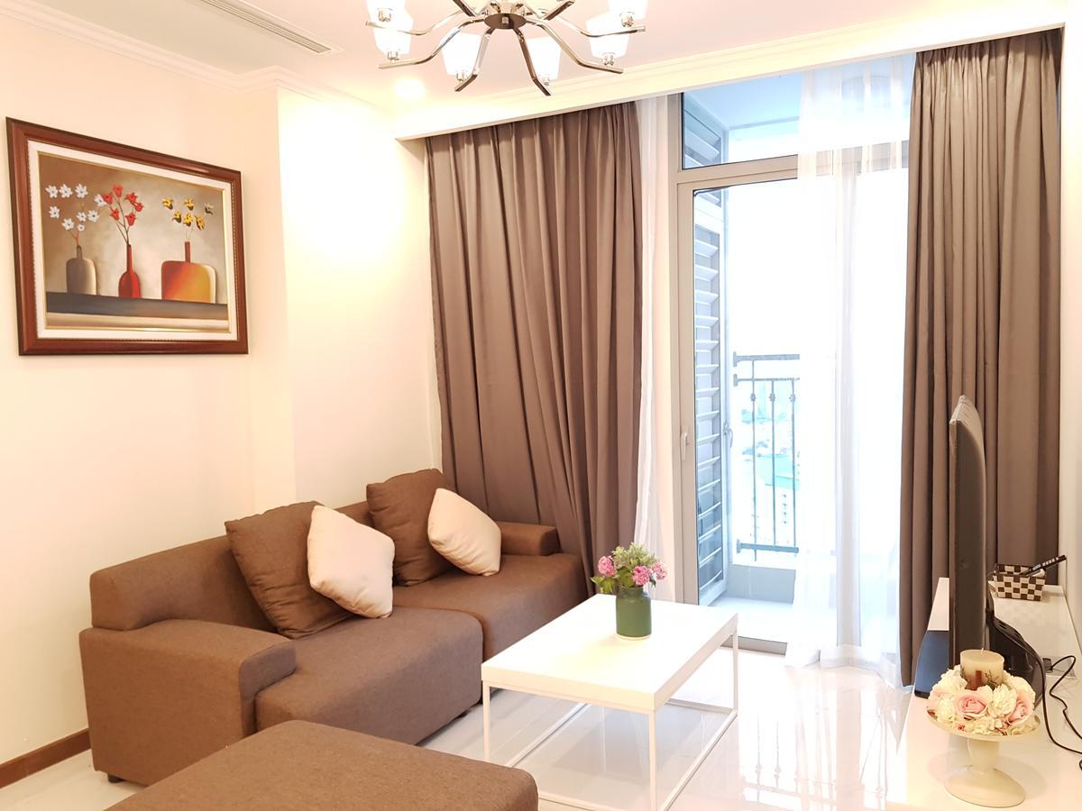 The Berry Vinhomes Luxury Apartments Хошимин Экстерьер фото