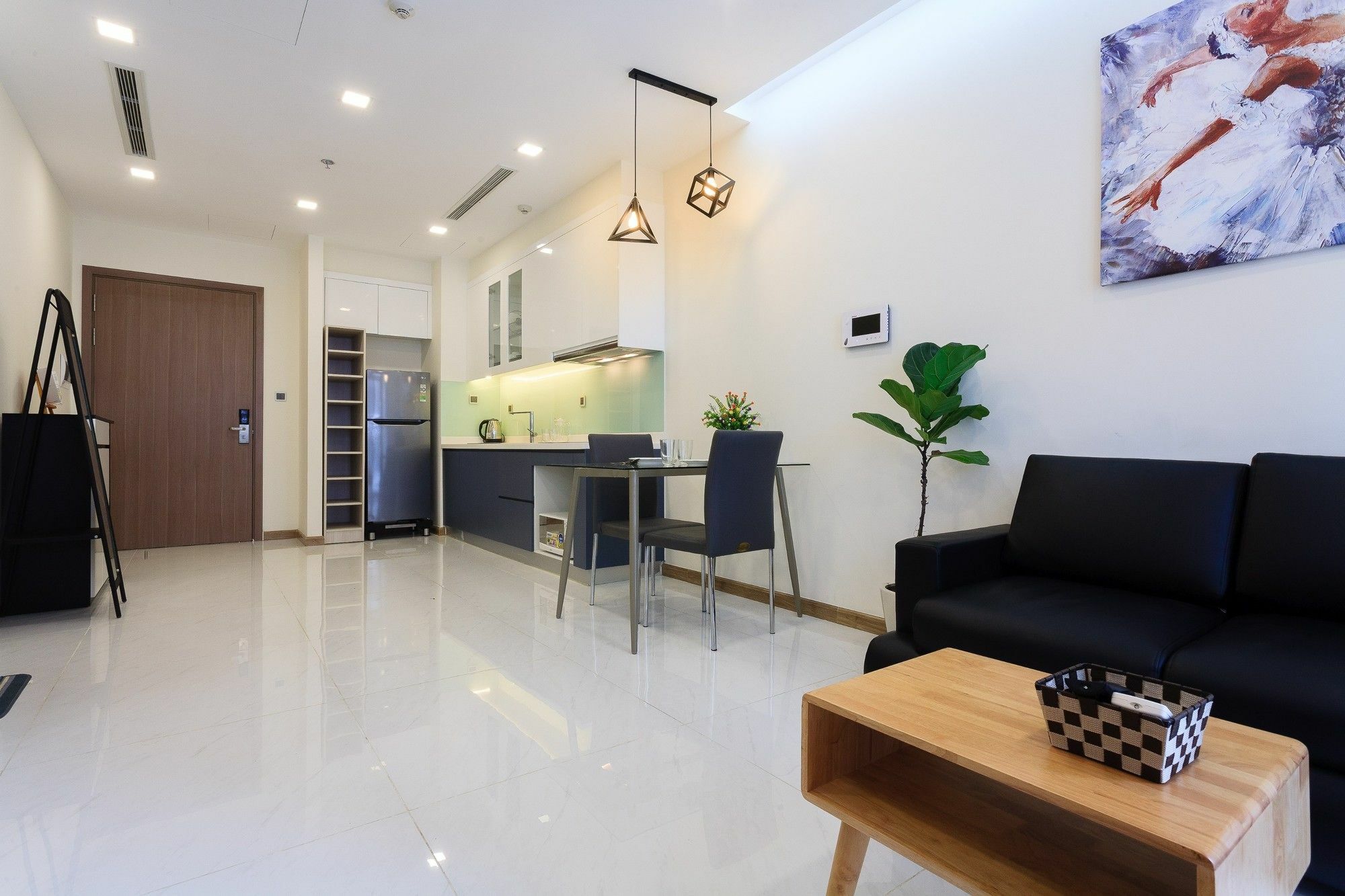 The Berry Vinhomes Luxury Apartments Хошимин Экстерьер фото